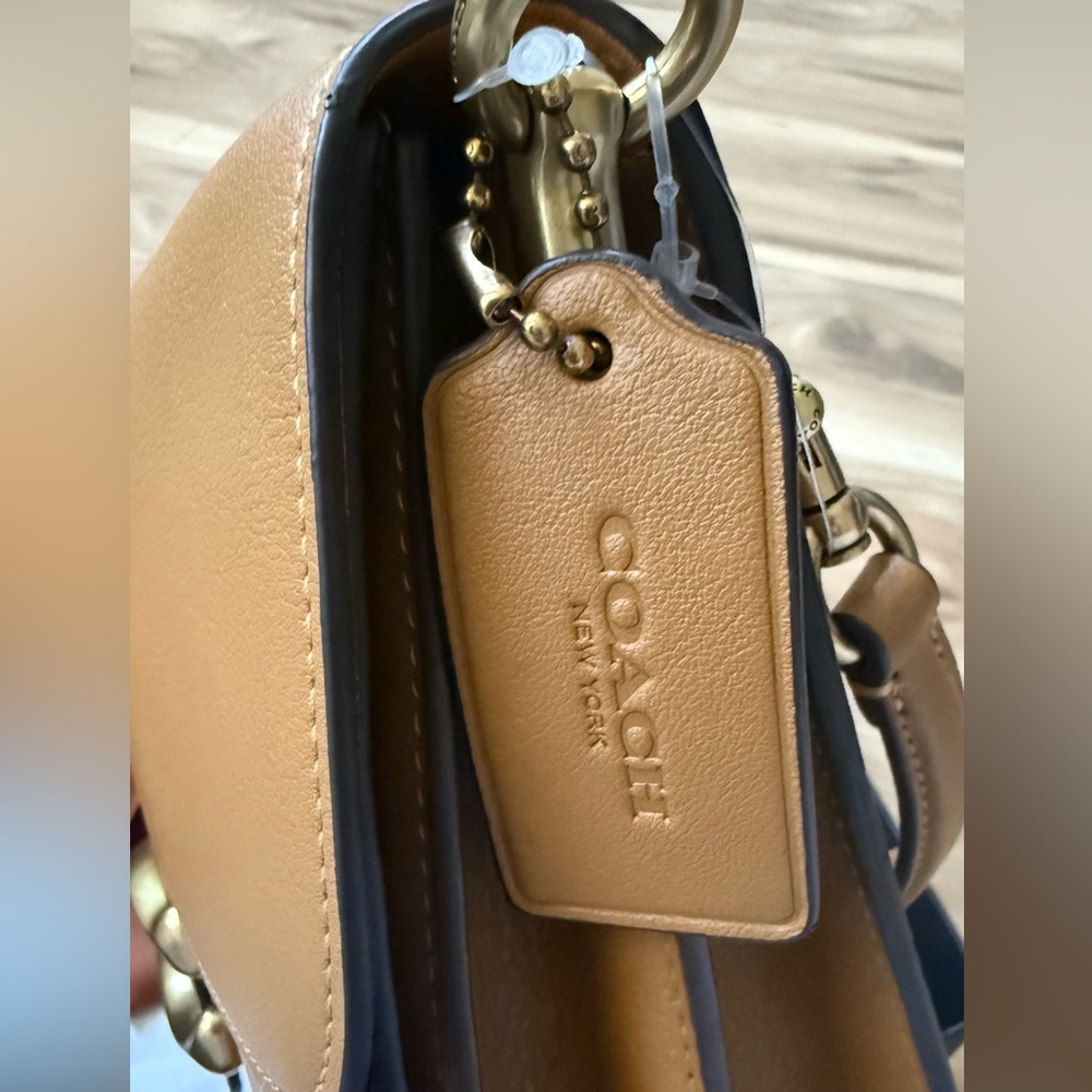 Coach Chain Tabby Shoulder Bag 30 in Honey Brown - Picture 11 of 15